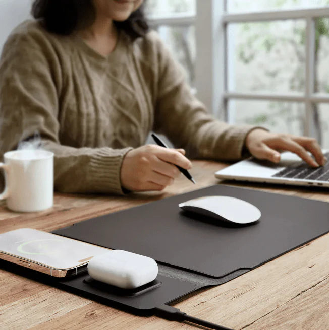 4-in-1 Charging Sleeve حافظة الشحن 4 في 1